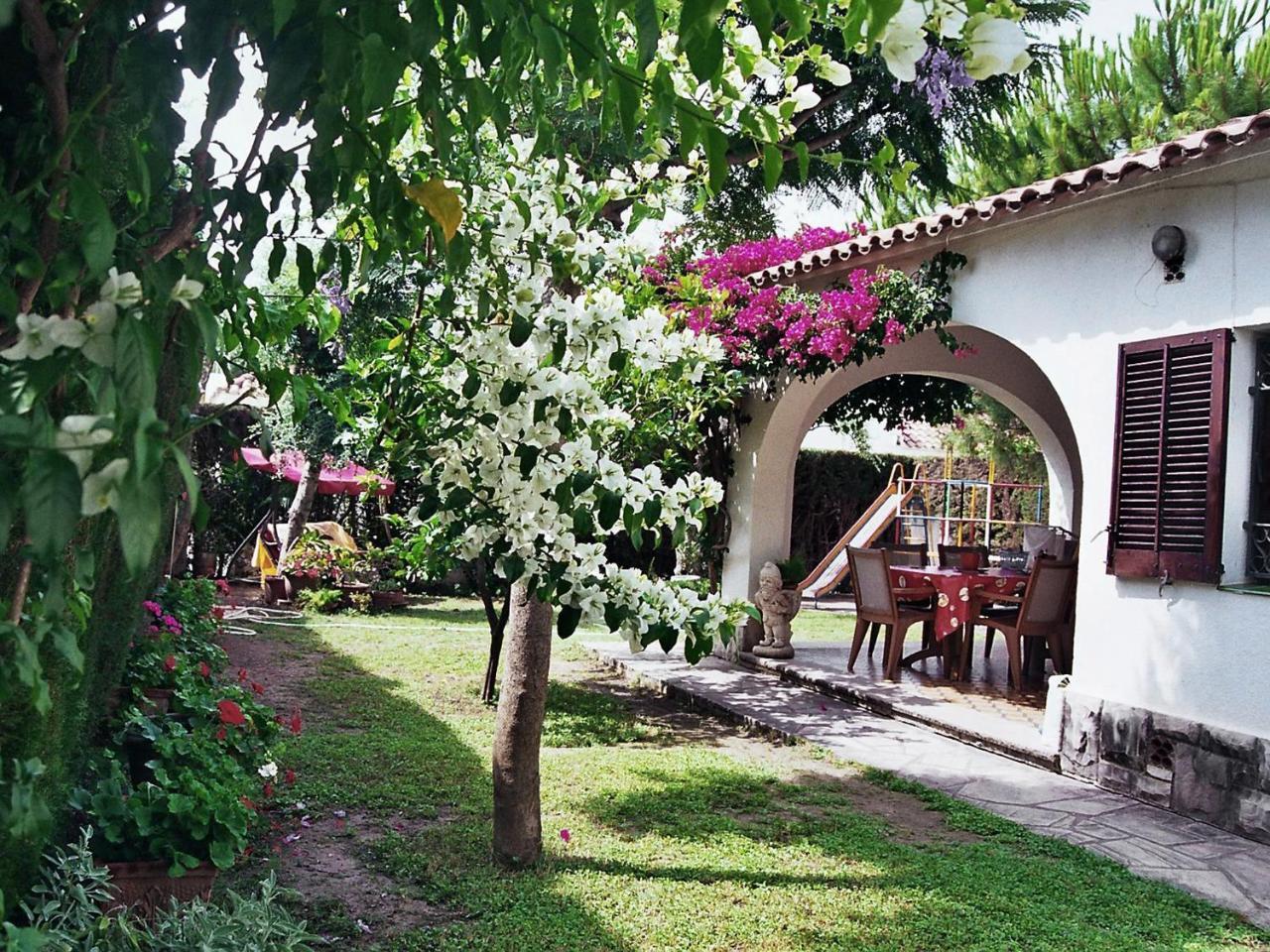 Holiday Home Vilafortuny By Interhome Villafortuny Eksteriør bilde
